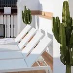 Magno Apartments Almansa